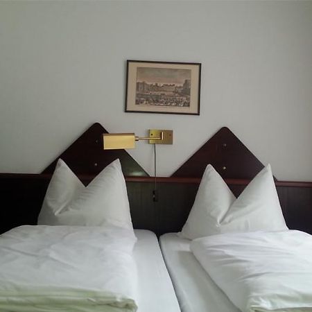 Hotel Corona Франкфурт-на-Майне Экстерьер фото